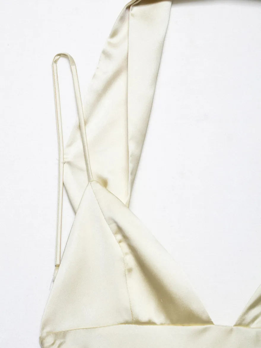 Robe longue en satin blanc crème à col halter pour femme style élégant et formel