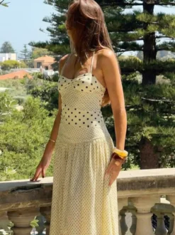 Robe longue maxi femme sans manches à bretelles et décolleté sexy robe blanche