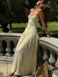 Robe longue maxi femme sans manches à bretelles et décolleté sexy robe blanche