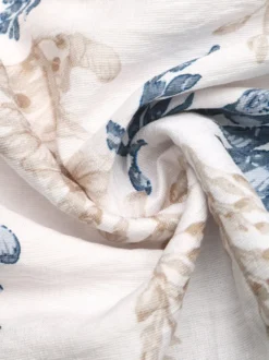 Robe longue maxi à imprimé feuilles blanches et bleues pour femme col carré manches à volants smockées et superposées robe d'été décontractée