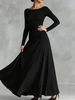 Robe longue maxi à manches longues et col bateau taille froncée coupe fluide et poches latérales