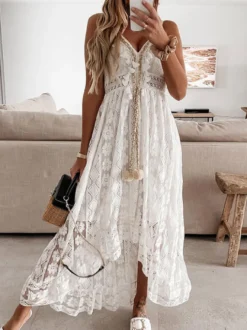 Robe longue nuisette bohème en dentelle pour femme - Robe d'été asymétrique à franges et col en V - Vacances d'été à la plage 2026