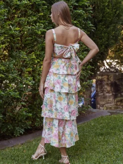 Robe longue nuisette à volants imprimée de fleurs pour femme - Robe d'été bohème à bretelles et à volants - Vacances d'été à la plage 2026