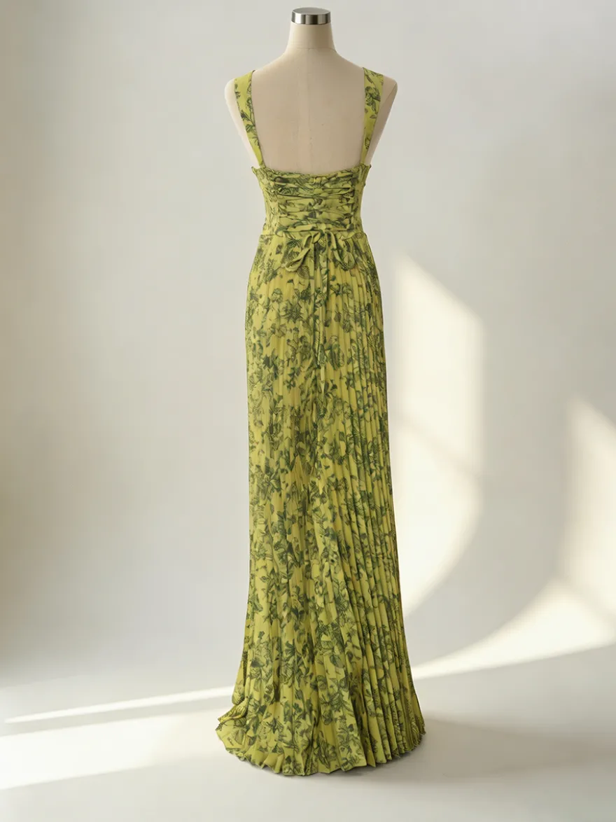 Robe longue plissée à bretelles spaghetti et imprimé vintage
