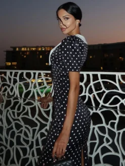 Robe longue à pois pour femme - Robe crayon moulante noire vintage à col Claudine - Idéale pour une soirée d'été (2026)