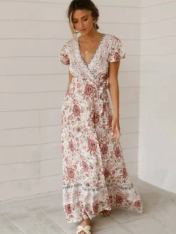 Robe longue portefeuille bohème à imprimé floral pour femme - Robe crème à manches courtes col en V et imprimé ethnique - Idéale pour les vacances d'été à la plage 2026
