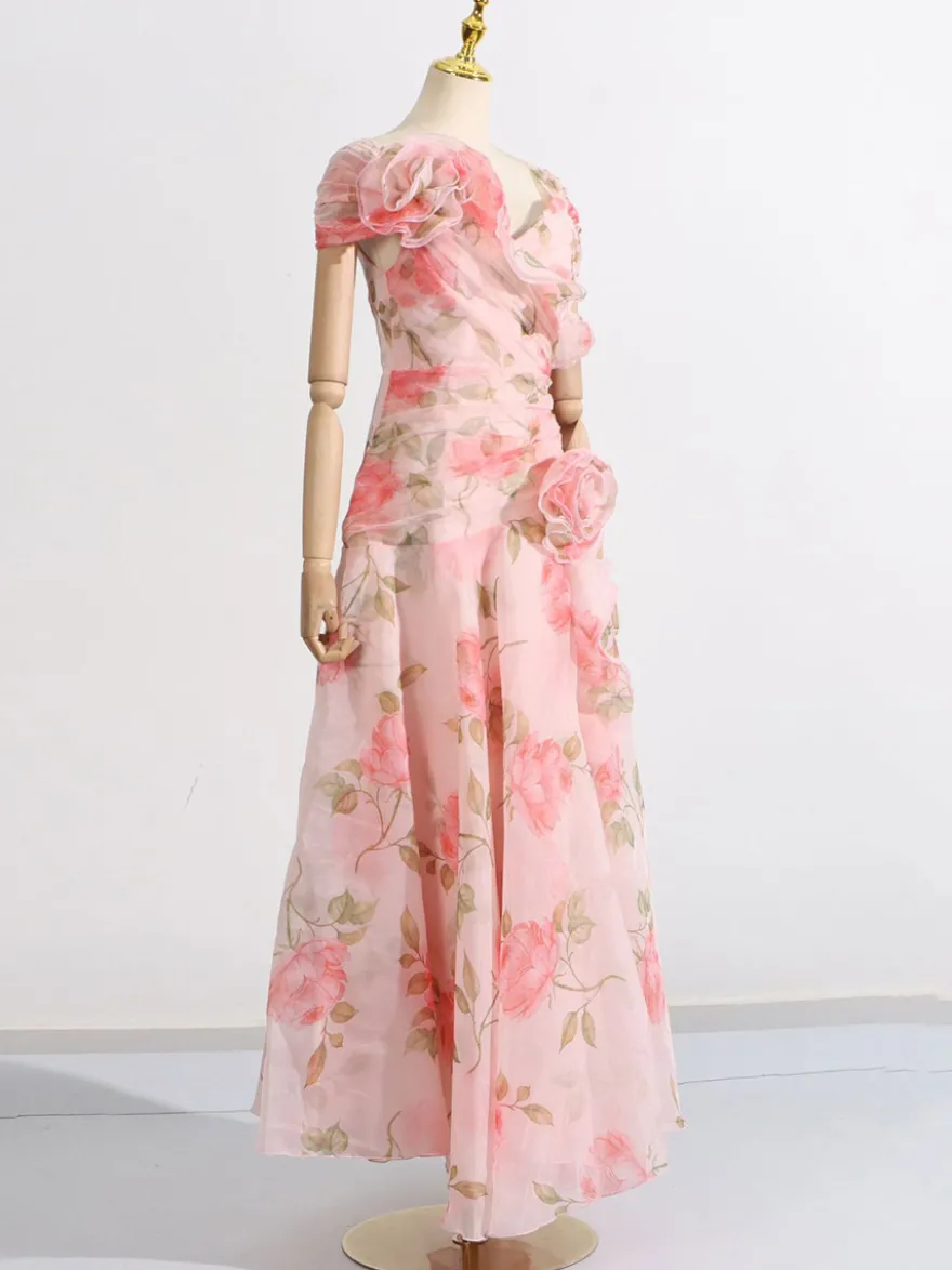 Robe longue rose à fleurs et épaules dénudées pour femme style élégant pour les soirées