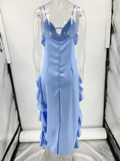Robe longue à volants asymétrique pour invitée de mariage - Robe de cocktail sexy bleu ciel clair à col en V et superpositions - Été 2026
