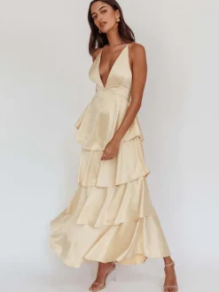 Robe longue à volants et décolleté plongeant pour femme - Robe en satin à dos croisé et volants superposés - Tenue de soirée d'été 2026