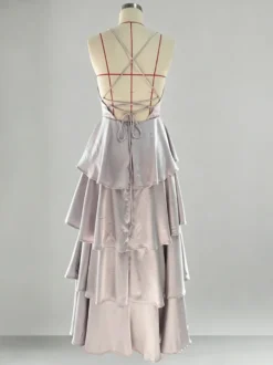 Robe longue à volants et décolleté plongeant pour femme - Robe en satin à dos croisé et volants superposés - Tenue de soirée d'été 2026