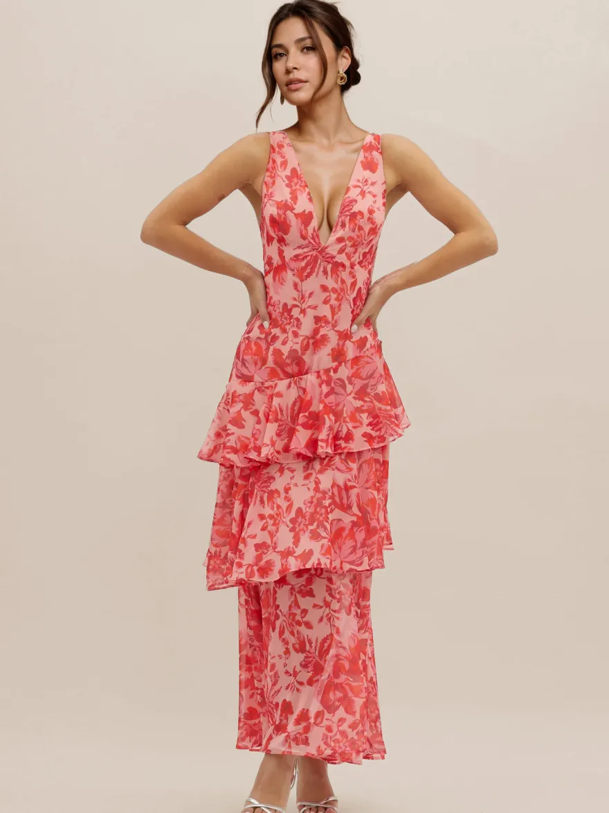 Robe longue à volants superposés et imprimé floral avec décolleté en V profond et dos ouvert 2026