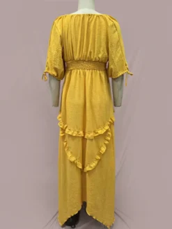 Robe maxi bohème à col carré pour femme - Robe longue fluide à manches trois-quarts ourlet à volants étagés et smocks - Collection été plage 2026