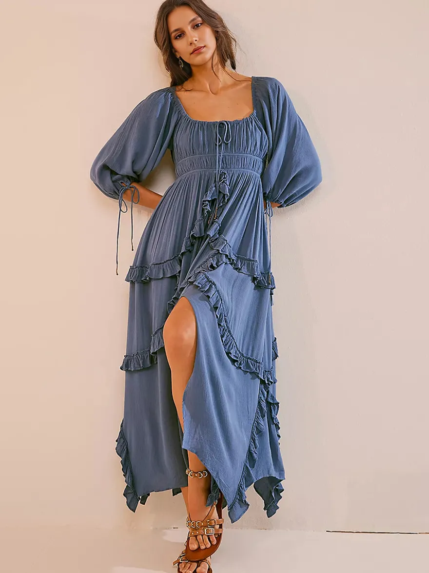 Robe maxi bohème à col carré pour femme - Robe longue fluide à manches trois-quarts ourlet à volants étagés et smocks - Collection été plage 2026
