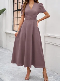 Robe midi bordeaux à manches bouffantes et col en V pour femme élégante et chic