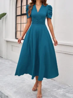 Robe midi bordeaux à manches bouffantes et col en V pour femme élégante et chic