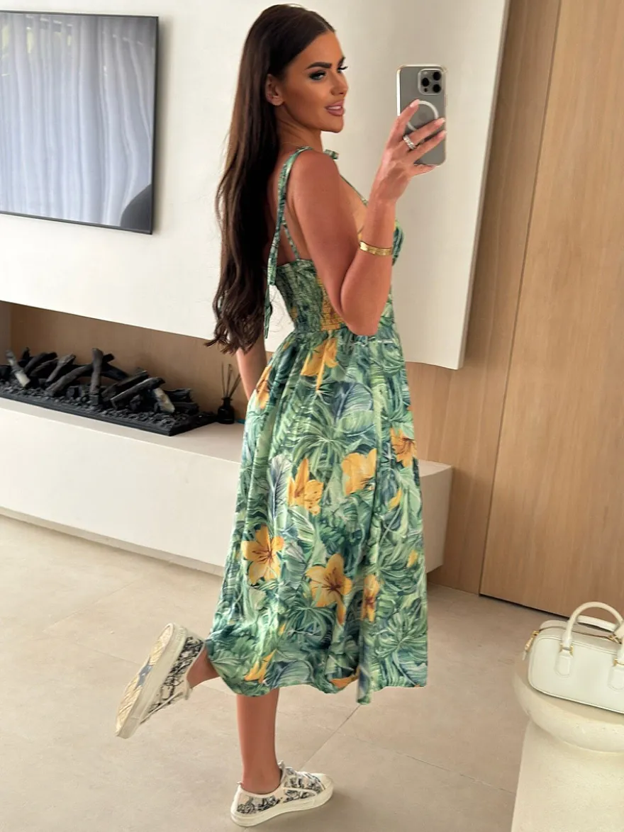 Robe midi bustier à motif floral et fruité parfaite pour les sorties décontractées