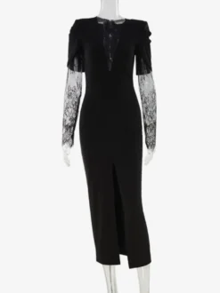 Robe midi moulante à encolure en V profonde et fente haute ornée de patchwork de dentelle collection femme 2026