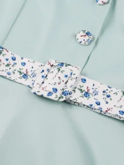 Robe mi-longue décontractée à col fleuri contrasté et ceinture à la taille