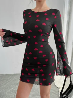 Robe mini dos nu à imprimé cœur et manches longues pour femme 2026