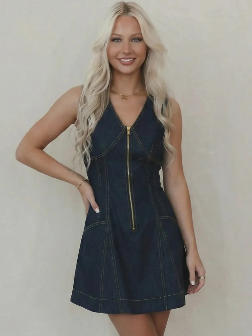 Robe mini en jean sans manches pour femme - Robe d'été bleu foncé style western avec fermeture éclair sur le devant et coupe ajustée - Festival de musique d'été 2026