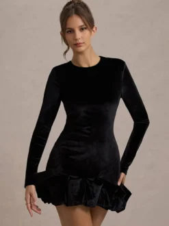 Robe mini en velours élégante avec ourlet à volants robe moulante à manches longues pour femmes 2026