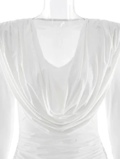 Robe mini froncée moderne à décolleté en V profond pour femme 2026