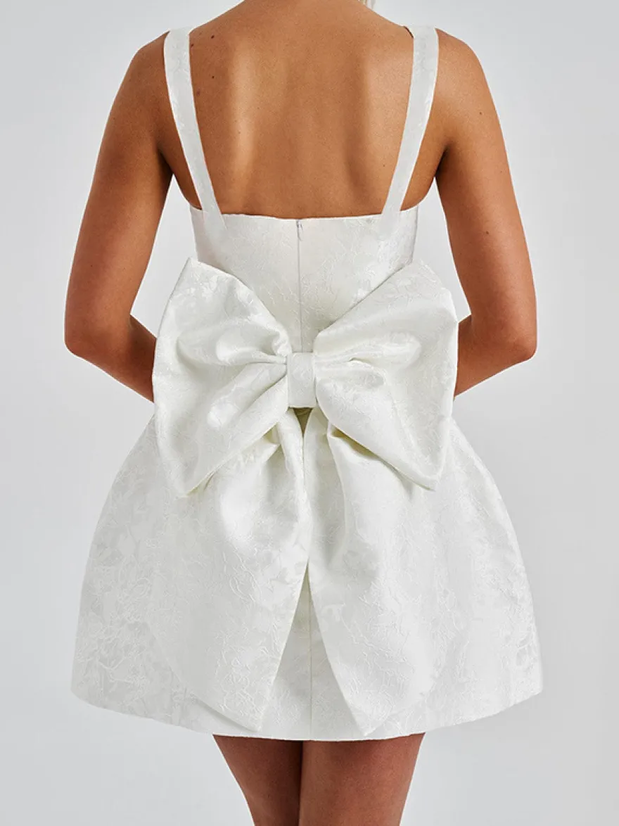 Robe mini Jacquard Coquette pour femme - Barbiecore avec grand nœud dans le dos sans manches coupe trapèze - Tenues de fête d'anniversaire d'été 2026