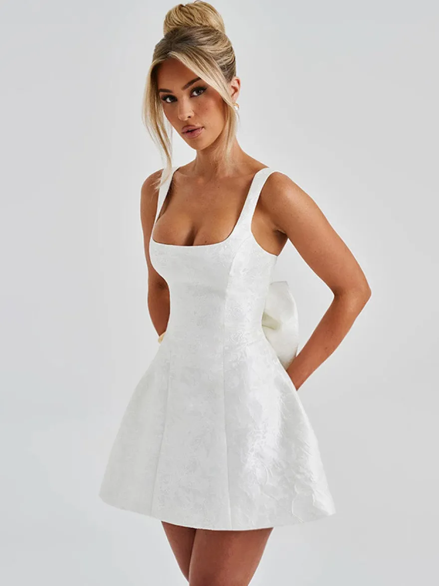 Robe mini Jacquard Coquette pour femme - Barbiecore avec grand nœud dans le dos sans manches coupe trapèze - Tenues de fête d'anniversaire d'été 2026