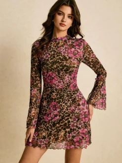 Robe mini léopard à imprimé floral et fente manches évasées collection femme 2026