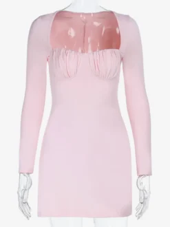 Robe moulante Coquette pour femme - Rose pastel manches longues buste froncé - Tenue idéale pour un brunch printanier ou une soirée en amoureux (collection 2026)