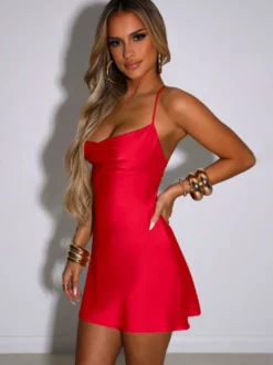 Robe Moulante Courte Sexy Femme en Satin avec Bretelles à Col V Coupe Cintrée Unicolore
