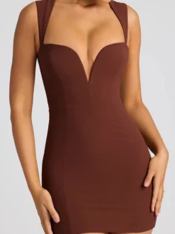 Robe moulante mini à décolleté plongeant et bretelles géométriques pour femme 2026