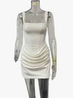 Robe moulante mini froncée à encolure carrée et dos lacé pour femme 2026
