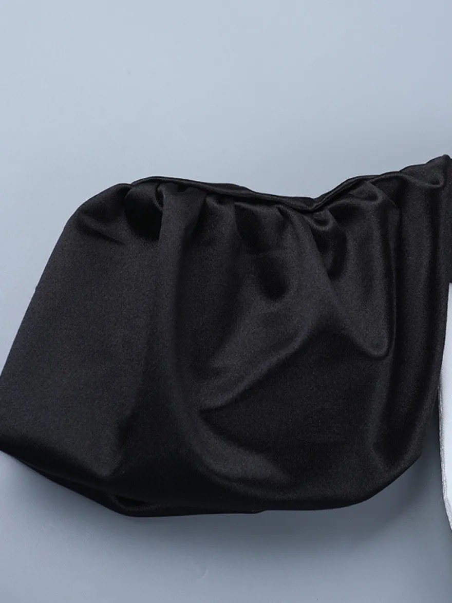 Robe moulante noire mini pour femme - Dos nu blanc avec nœud et traîne - Robe de soirée d'anniversaire sexy sans bretelles pour l'été 2026