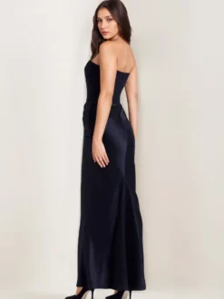 Robe Moulante Plissée Chic Sans Bretelles Irrégulière Sexy Robe Fourreau