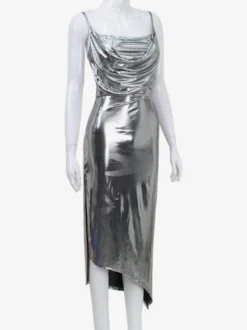 Robe nuisette argentée à col bénitier métallisé pour femme - Robe asymétrique sexy argentée à dos découpé et fente midi - Soirée en boîte de nuit d'été 2026