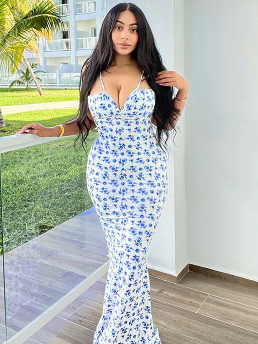Robe nuisette bleue à fleurs style cottagecore pour femme - Robe longue moulante blanche à buste froncé - Été 2026