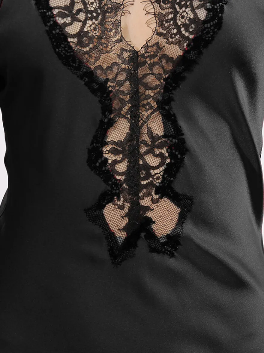 Robe romantique en mousseline noire pour les occasions spéciales