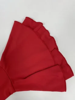 Robe rose élégante à petits boutons volants manches longues col en V et manches évasées idéale pour un rendez-vous galant.