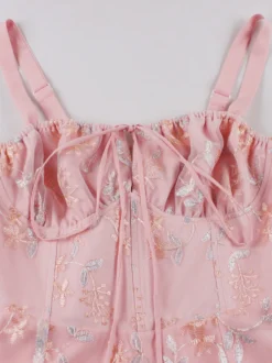 Robe rétro rose brodée coupe trapèze style années 50 robe midi évasée pour femme 2026