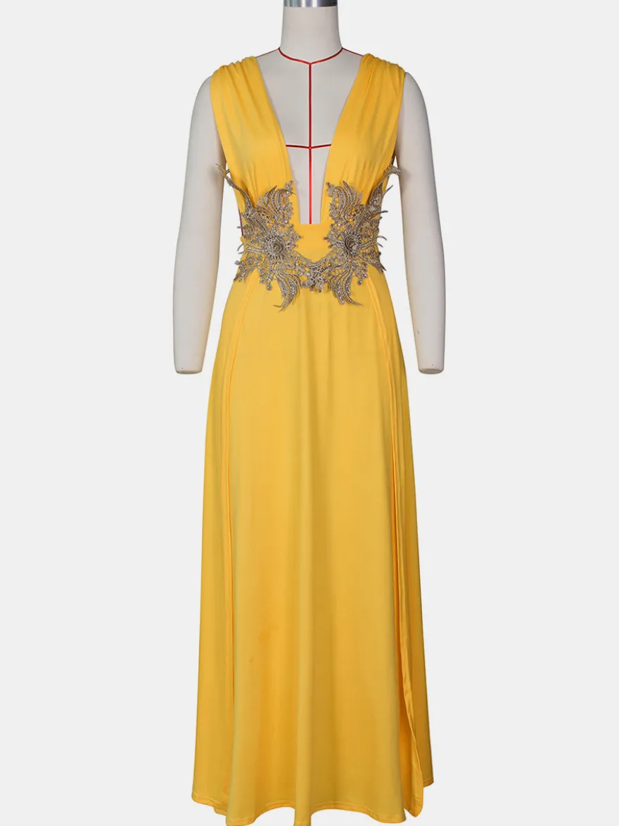 Robes de bal Robe longue semi-formelle brodée à col en V et fente haute
