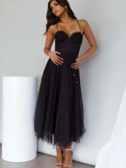 Robes De Soirée À Bretelle Robe Semi-formelle En Couches Sans Manches Plissée À Col En Cœur Bordeaux