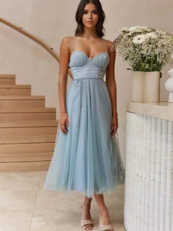 Robes De Soirée À Bretelle Robe Semi-formelle En Couches Sans Manches Plissée À Col En Cœur Bordeaux