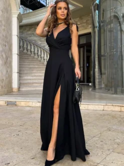 Robes de soirée Robe semi-formelle noire à col en V et à lacets sans manches à fente haute