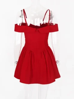 Robes De Soirée Robe Semi-Formelle Noire À Col Bateau Plissée