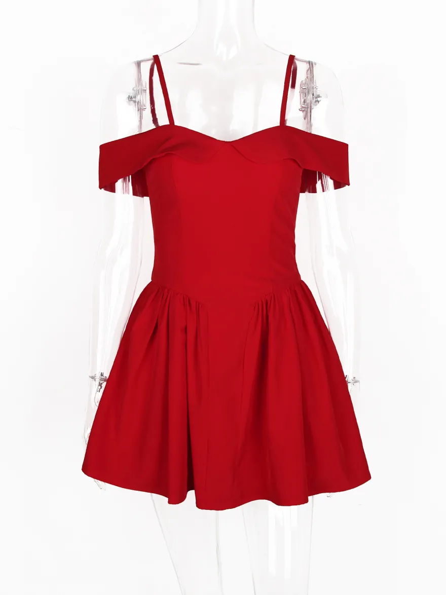 Robes De Soirée Robe Semi-Formelle Noire À Col Bateau Plissée