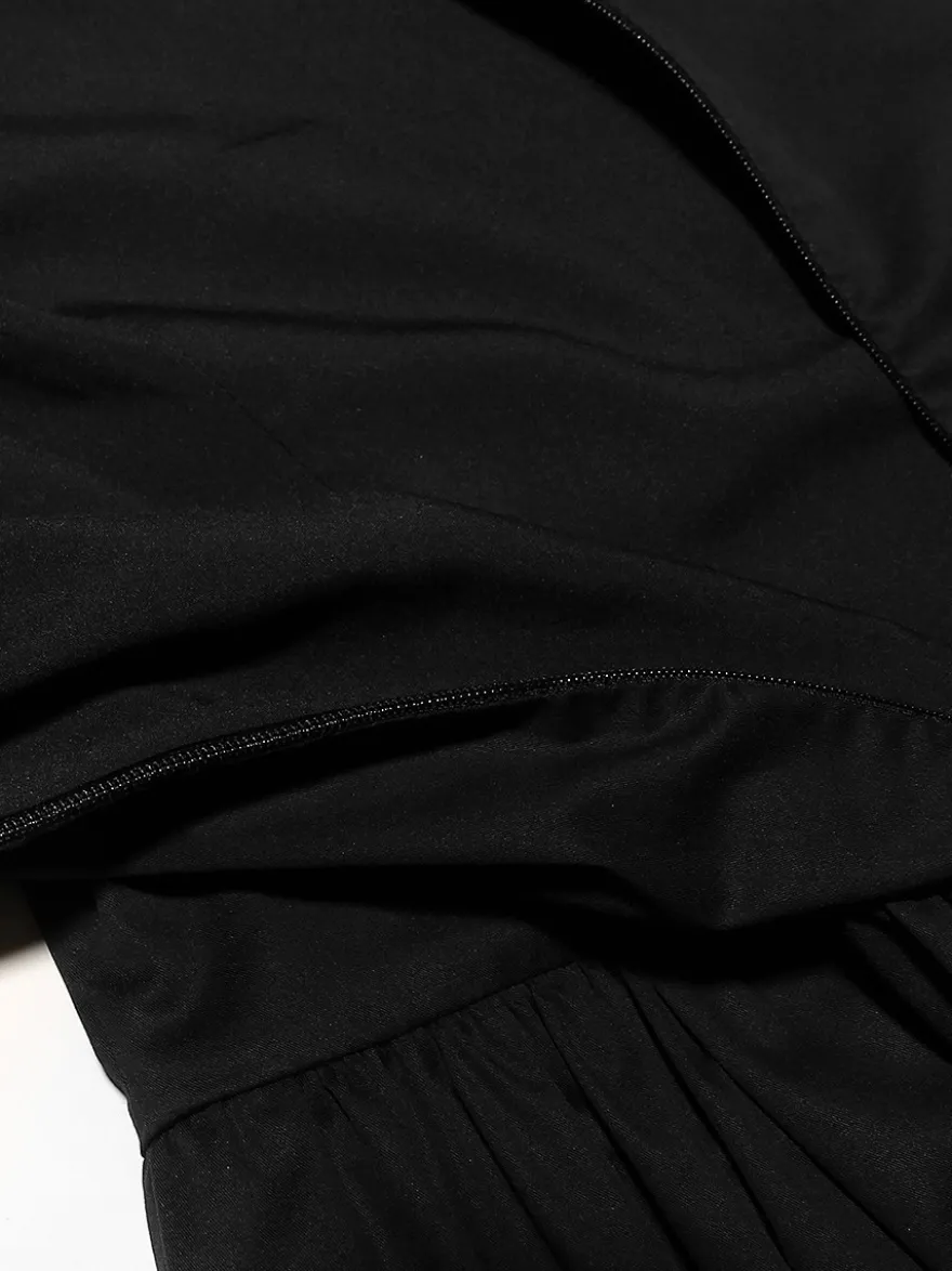 Robes De Soirée Robe Semi-Formelle Noire À Col Bateau Plissée