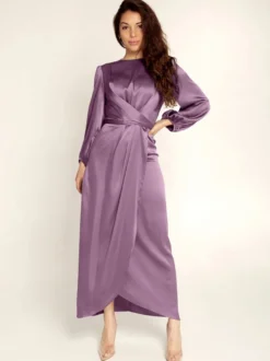 Robes de soirée Robe semi-formelle nouée à manches longues plissée