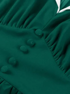 Robe trapèze rétro froncée à col en V et revers contrastés pour femme 2026