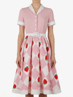 Robe trapèze vintage années 50 à imprimé fruits col contrastant manches bouffantes et ceinture